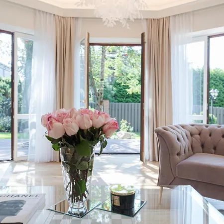 382 Sqm Luxury 6 Bedroom 2 Separate Villas Complex With Sauna In The Pine Forest 빌라